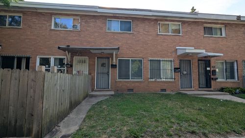 a-7122 Parnell Ave, Chicago, IL, 60621-3031 | Card Image