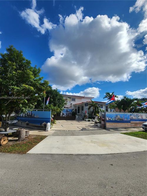1645 Sw 83rd Ct, Miami, FL, 33155-1117 | Card Image