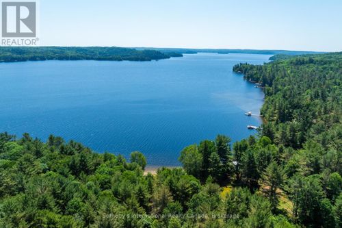 2447 South Portage Road, Lake of Bays (Franklin), ON, L8H6Z4 | Card Image