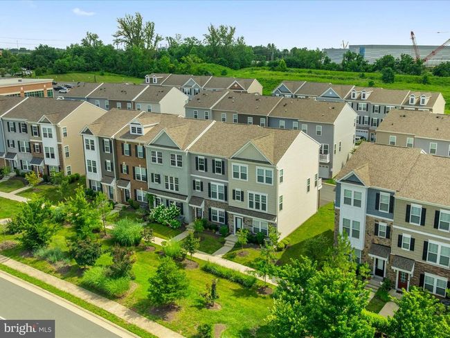 7022 Mongoose Trl, Townhouse with 3 bedrooms, 4 bathrooms and null parking in GAINESVILLE VA | Image 37