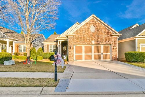 5921 Bellflower Way, Hoschton, GA, 30548-4125 | Card Image