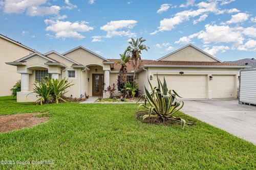 1655 Sumter Ln, Melbourne, FL, 32904-8746 | Card Image