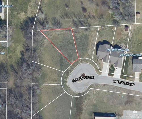 815 Spellman Cir, Clay Center, KS, 67432-7492 | Card Image