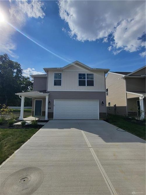 987 N South St, Wilmington, OH, 45177-1364 | Card Image