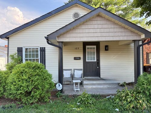 103 W Limestone St, Somerset, KY, 42501-1623 | Card Image