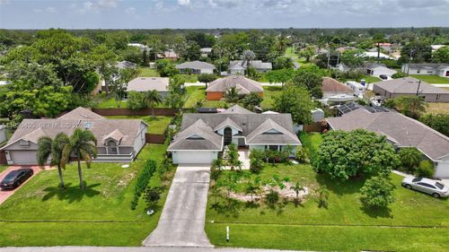 502 Se Guava Ter, Port St. Lucie, FL, 34983-3200 | Card Image