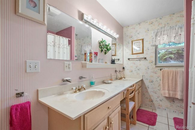 239 Ausable River Trl, House other with 2 bedrooms, 2 bathrooms and null parking in Roscommon MI | Image 24