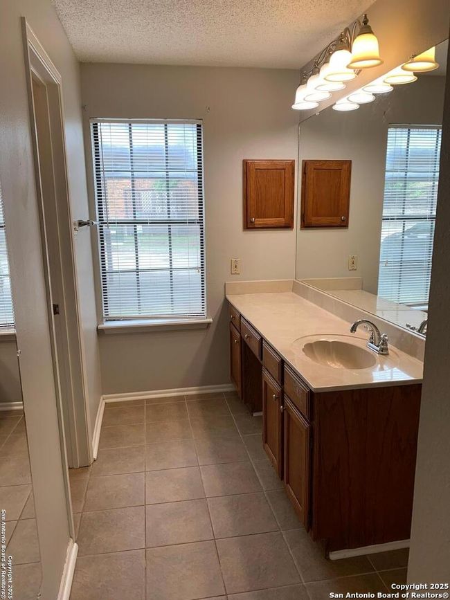 UNIT-1201 - 4212 Medical Dr, Condo with 2 bedrooms, 2 bathrooms and null parking in San Antonio TX | Image 29