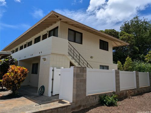 708 E Olokele Ave, Honolulu, HI, 96816-1062 | Card Image