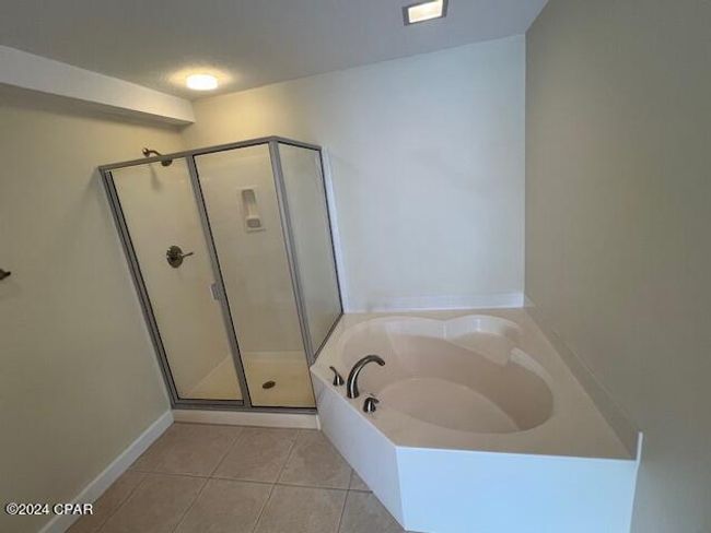 UNIT-300 - 3300 Highway 98, Condo with 3 bedrooms, 3 bathrooms and null parking in Mexico Beach FL | Image 20