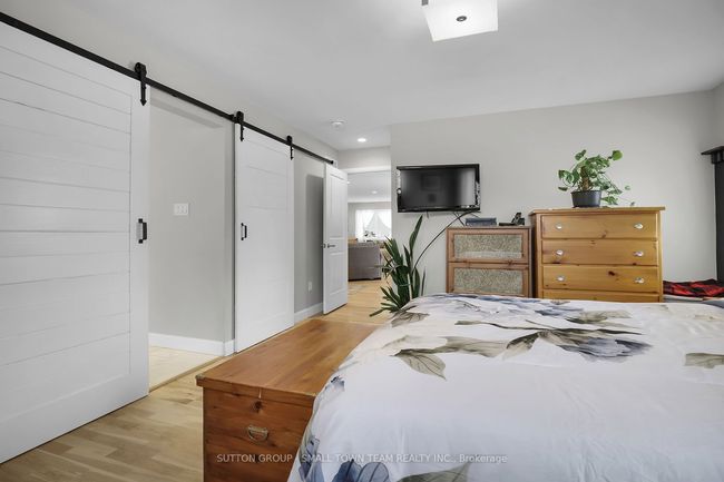 162 Roland St, House other with 3 bedrooms, 4 bathrooms and 4 parking in Dashwood ON | Image 15