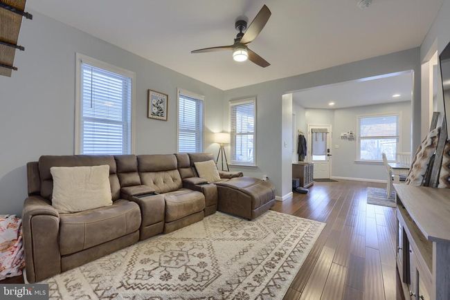 306 S Cherry St, Home with 3 bedrooms, 2 bathrooms and null parking in MYERSTOWN PA | Image 8
