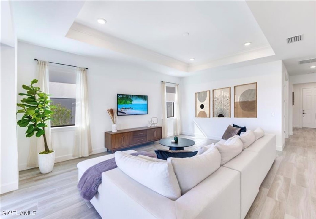 Residential Lease in Estero 4