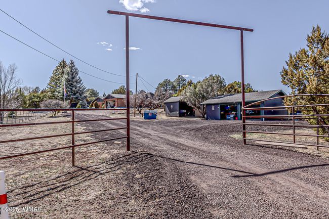 Street view | Image 4