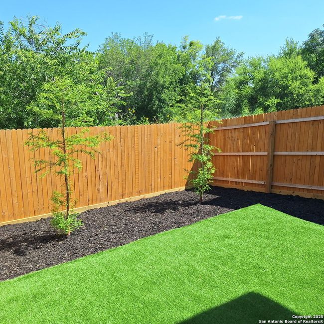 7808 Elm Run, House other with 2 bedrooms, 2 bathrooms and null parking in San Antonio TX | Image 24
