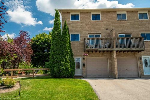 13-1155 Paramount Dr, Stoney Creek, ON, L8J2N1 | Card Image