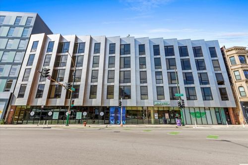 406-830 Milwaukee Ave, Chicago, IL, 60642-4103 | Card Image