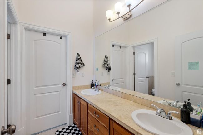 Full bath with double vanity and toilet | Image 19