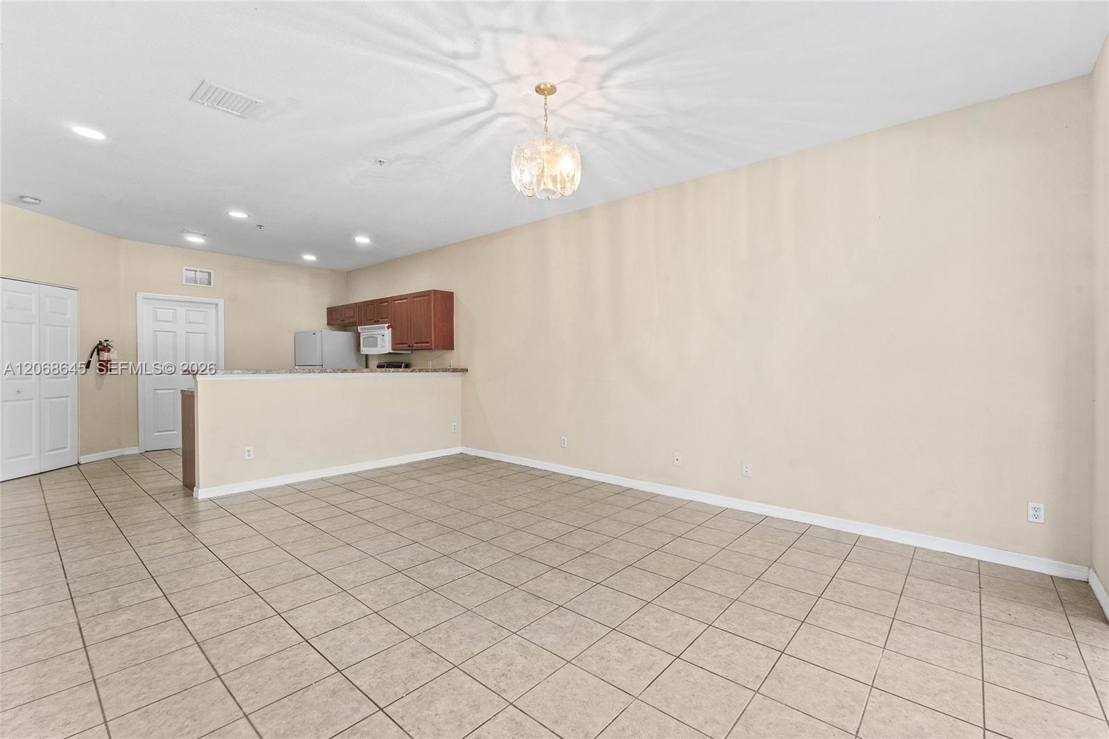 Residential in Riviera Beach 4