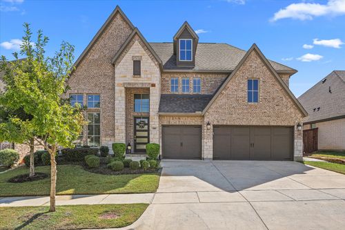 900 Mallard Ave, Denton, TX, 76210-1651 | Card Image