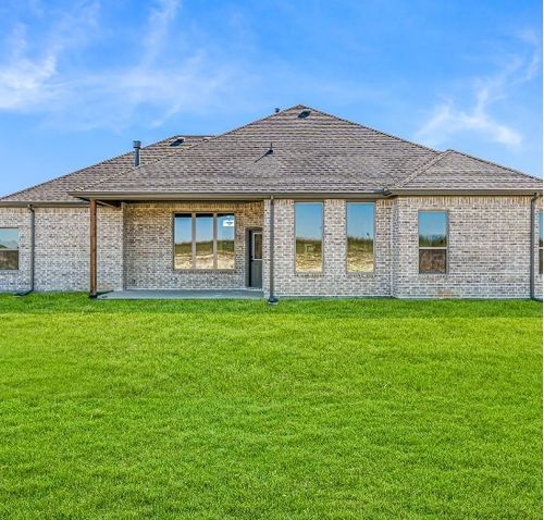 124 Lila Lake Dr, Waxahachie, TX, 75165-7642 | Card Image