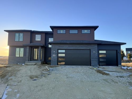 6414 Pelican St, Bettendorf, IA, 52722 | Card Image