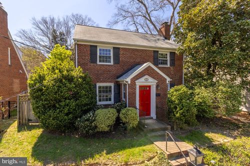 2404 King Street, ALEXANDRIA, VA, 22301 | Card Image