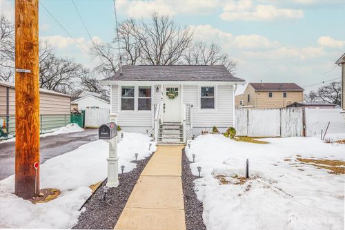 54 Red Bank Rd, Spotswood, NJ, 08884-1717 | Card Image