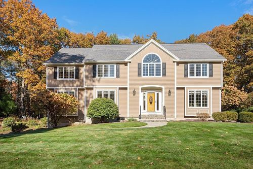 12 Haskell Rd, Windham, NH, 03087-1100 | Card Image
