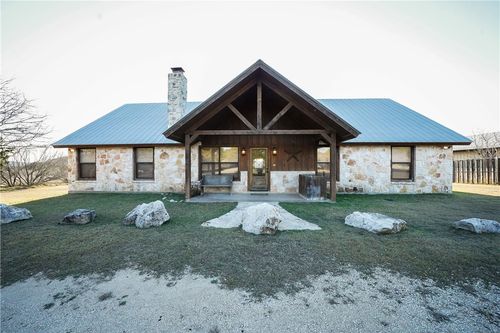 38 Mountain Laurel Ln, Concan, TX, 78838 | Card Image