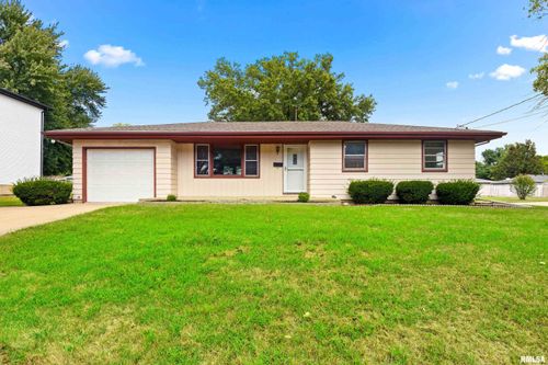 1001 Desoto Dr, Bartonville, IL, 61607-1717 | Card Image