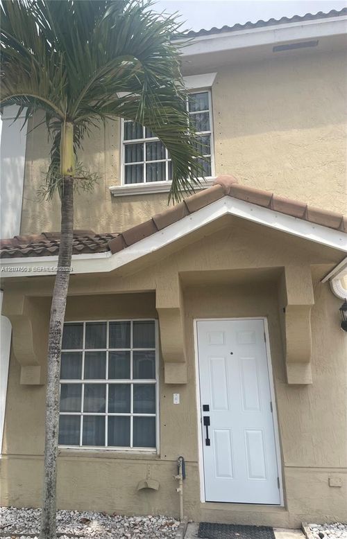 322 Sw 120th Ave, Pembroke Pines, FL, 33025-5930 | Card Image