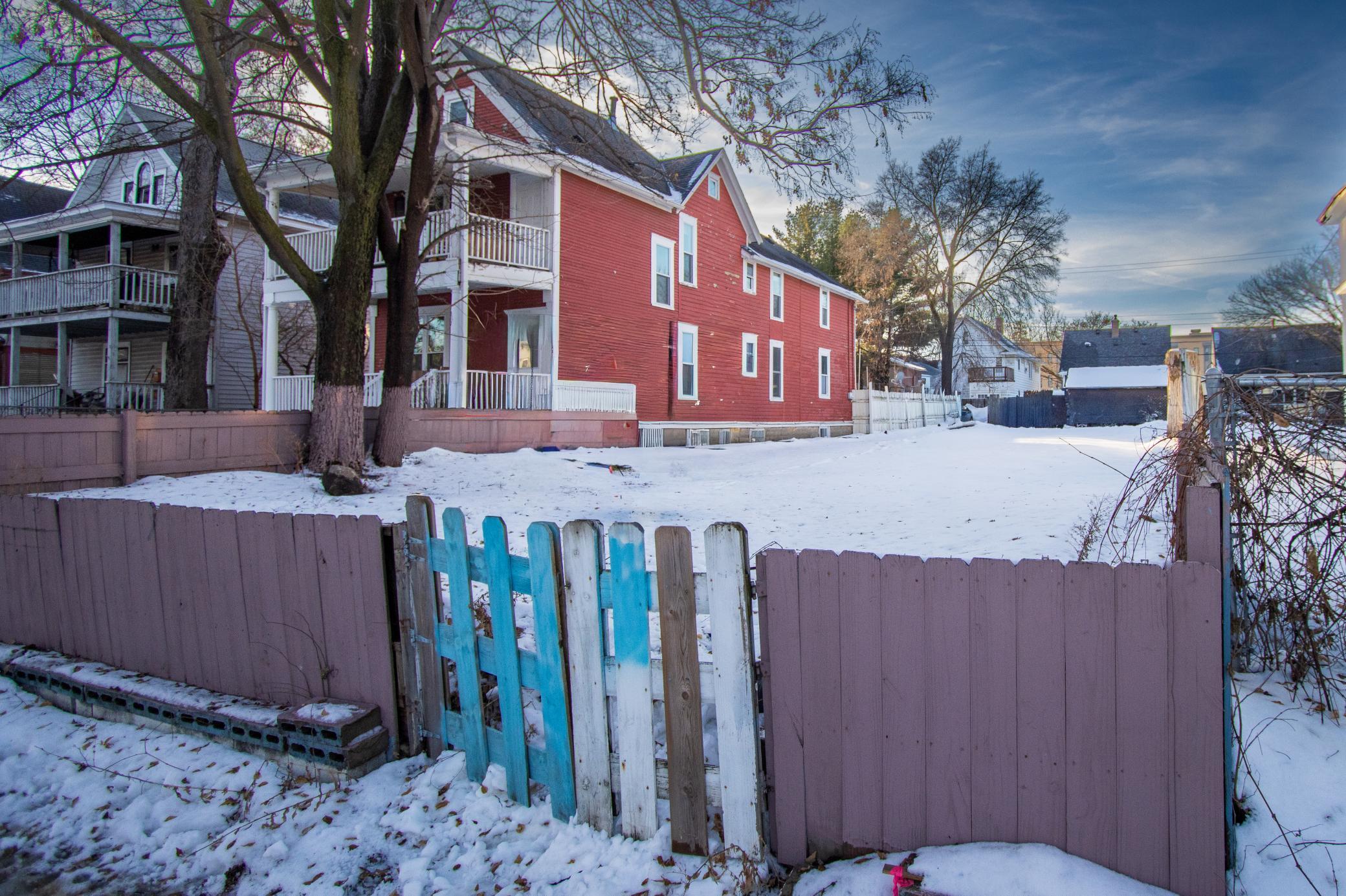 Land in Minneapolis 2