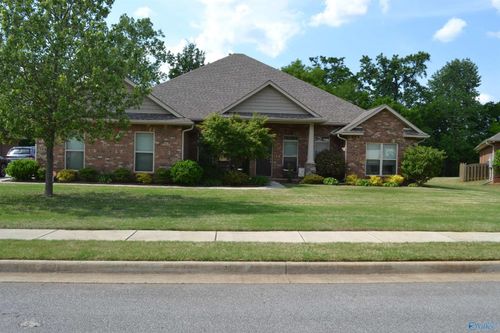 104 Rushing Brook Dr, Madison, AL, 35756-4510 | Card Image