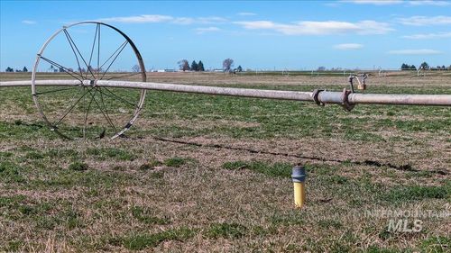 235 S S 400 W, Heyburn, ID, 83336-8687 | Card Image