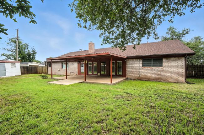 3307 48 Th St, House other with 3 bedrooms, 2 bathrooms and null parking in Snyder TX | Image 32