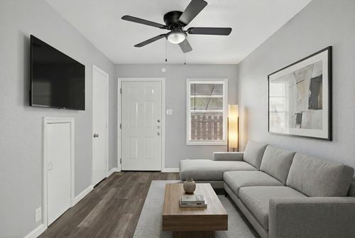 4721 Tremont St, Dallas, TX, 75246-1120 | Card Image