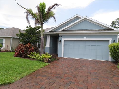 368 Sandcrest Cir, SEBASTIAN, FL, 32958-6627 | Card Image