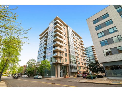 w605-1930 S River Dr, Portland, OR, 97201-8061 | Card Image