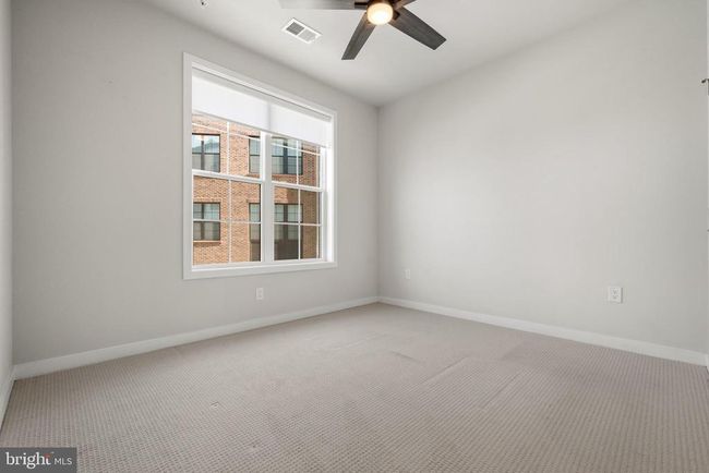 43476 Danville Ter, Condo with 3 bedrooms, 3 bathrooms and null parking in ASHBURN VA | Image 25