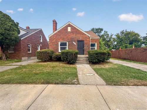 19332 Packard St, Detroit, MI, 48234-3108 | Card Image