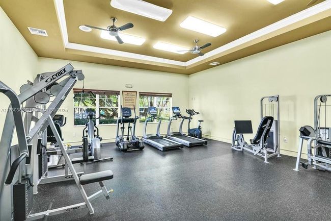 APT-206 - 6410 Emerald Dunes Dr, Condo with 1 bedrooms, 1 bathrooms and null parking in West Palm Beach FL | Image 5