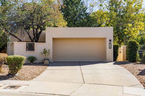 7928 Woodhaven Dr Ne, Albuquerque, NM, 87109-5261 | Card Image