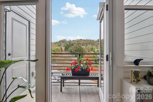 407-55 S Market St, Asheville, NC, 28801-3761 | Card Image