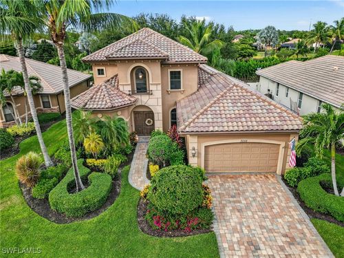 7235 Acorn Way, NAPLES, FL, 34119-9609 | Card Image
