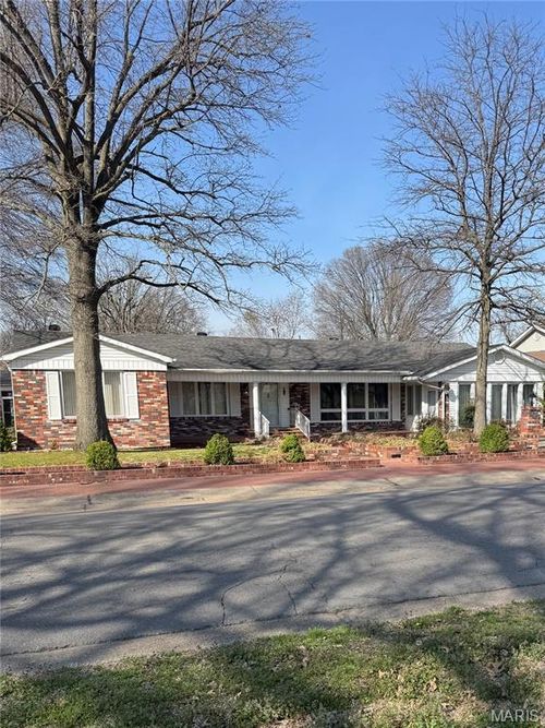 1325 Mill St, New Madrid, MO, 63869-1819 | Card Image