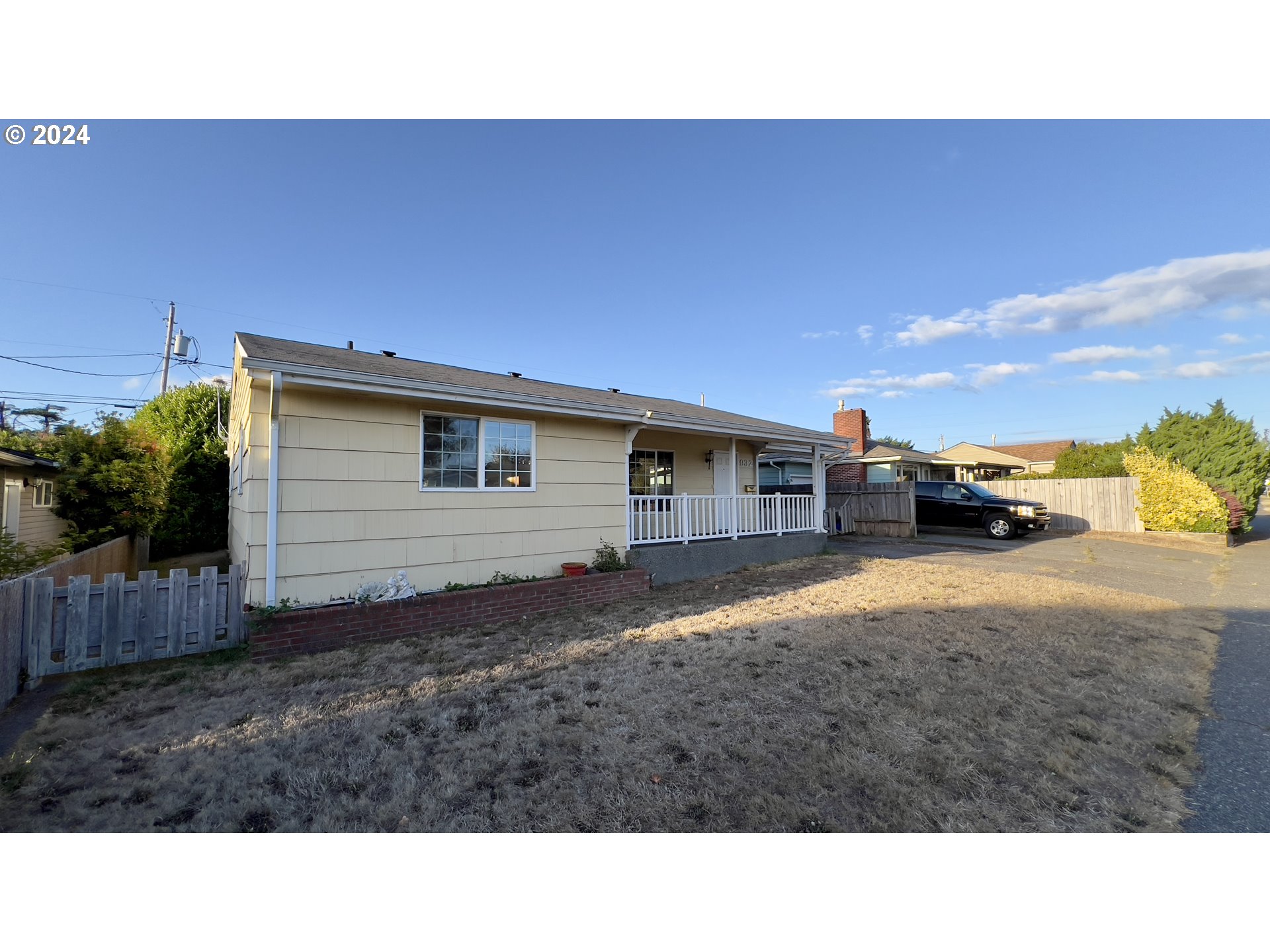 Noble Ave, Coos Bay, OR 97420