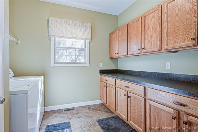 2916 Cottonwood Dr, Home with 4 bedrooms, 3 bathrooms and null parking in Scottsburg IN | Image 13