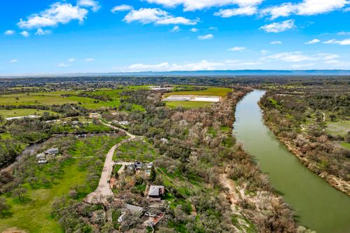16475 River Heights Dr, Red Bluff, CA, 96080-9337 | Card Image