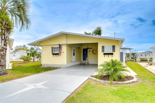 35246 Tiffani Ct, ZEPHYRHILLS, FL, 33541-7330 | Card Image
